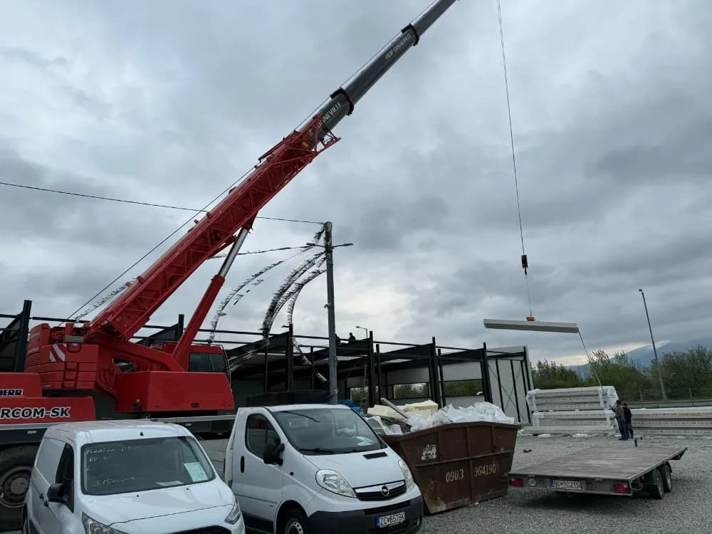 Výrobné priemyselné haly